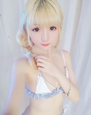 情爱第三级