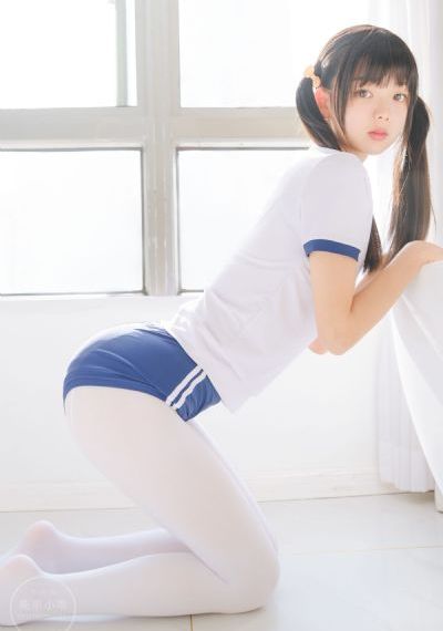 一脸嫌弃