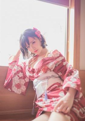 年轻儿媳妇