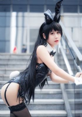电影不扣钮的女孩