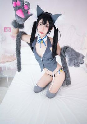 泌尿科女医生四中字